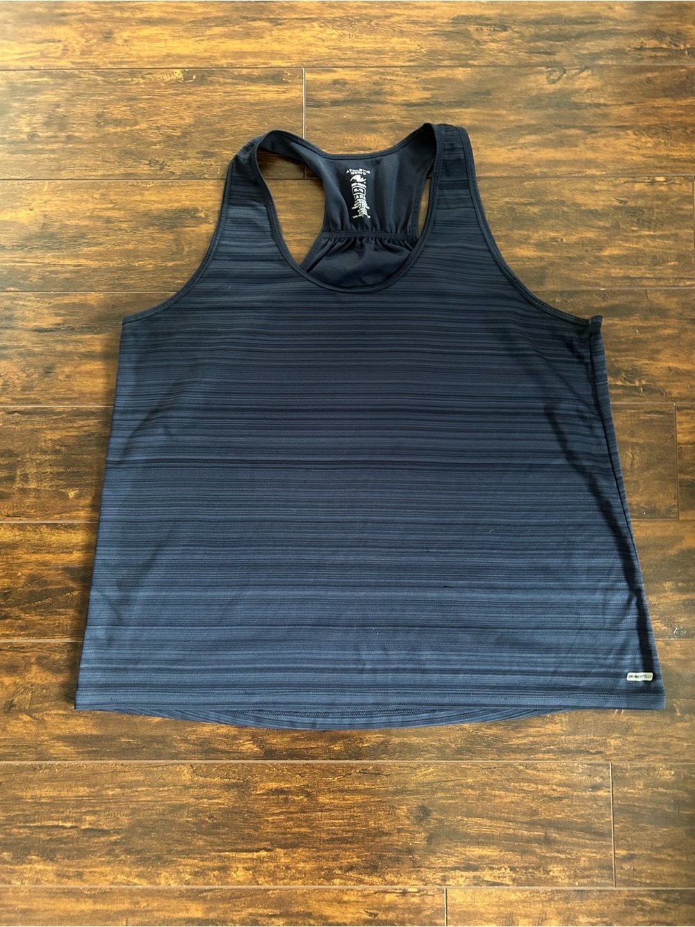🔥4 for $25 Navy Racerback Performance Tank - Picture 2 of 8